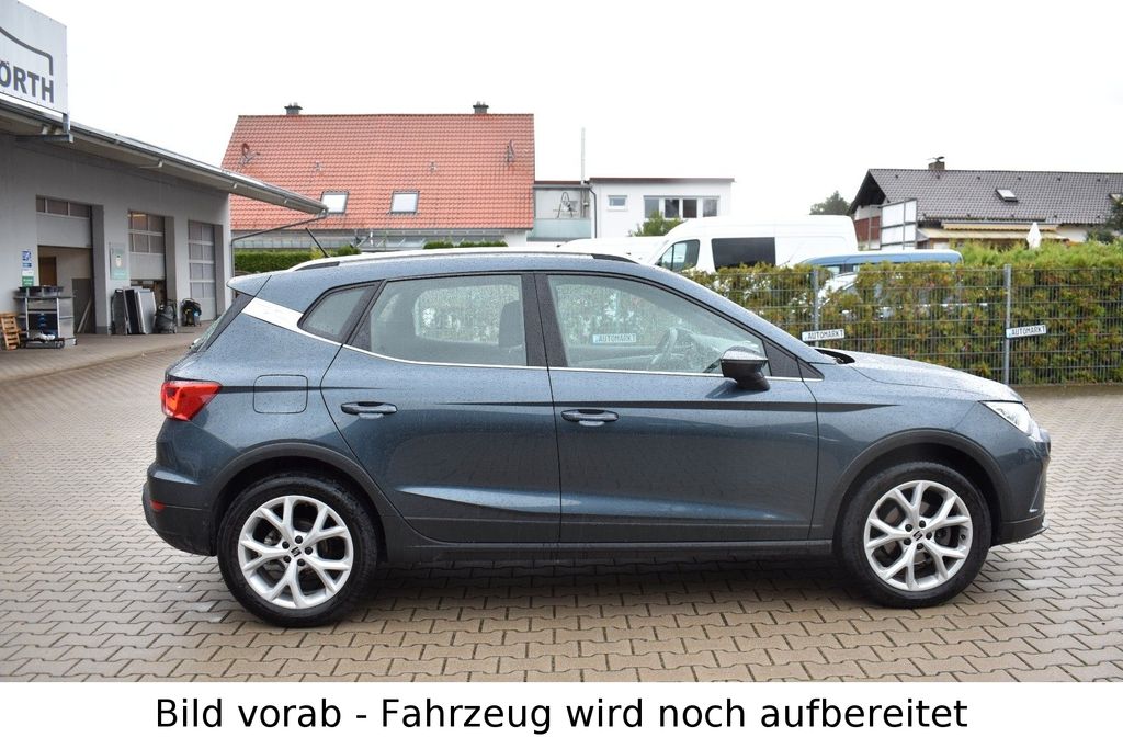 SEAT Arona 2022 г. Серый, пробег 36694 км