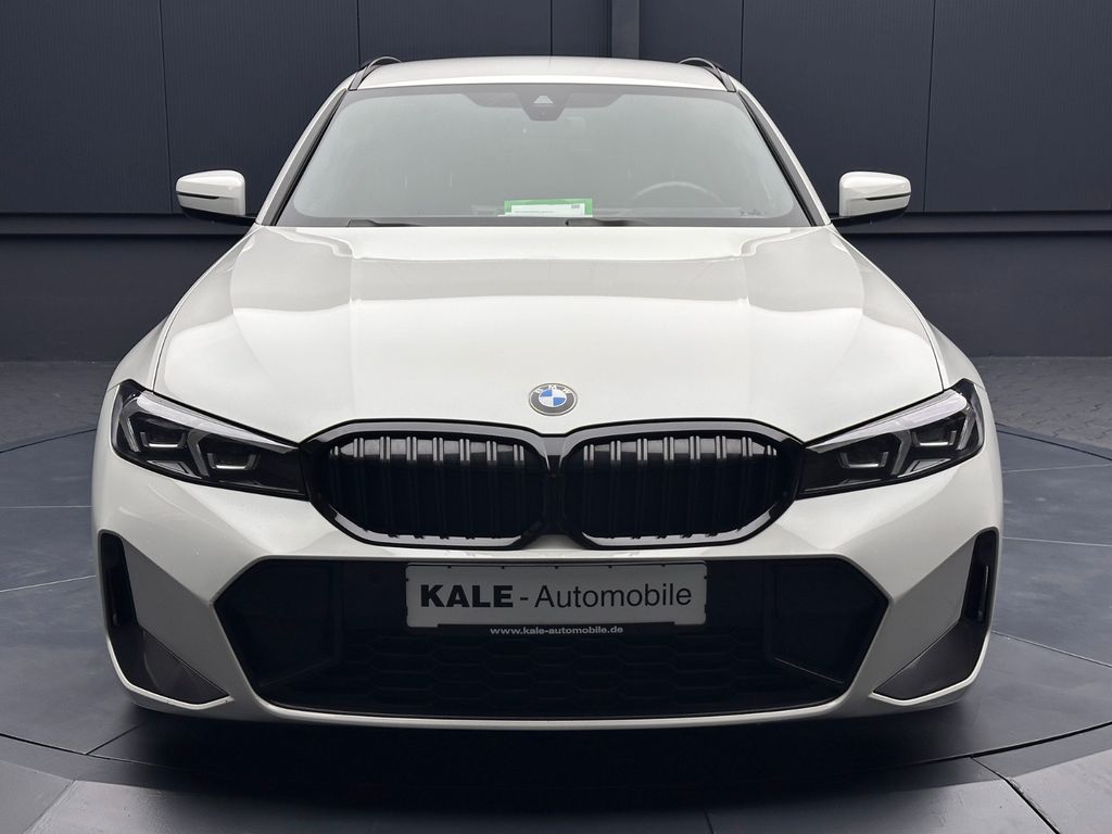 BMW 330 2023 г. Белый, пробег 58000 км