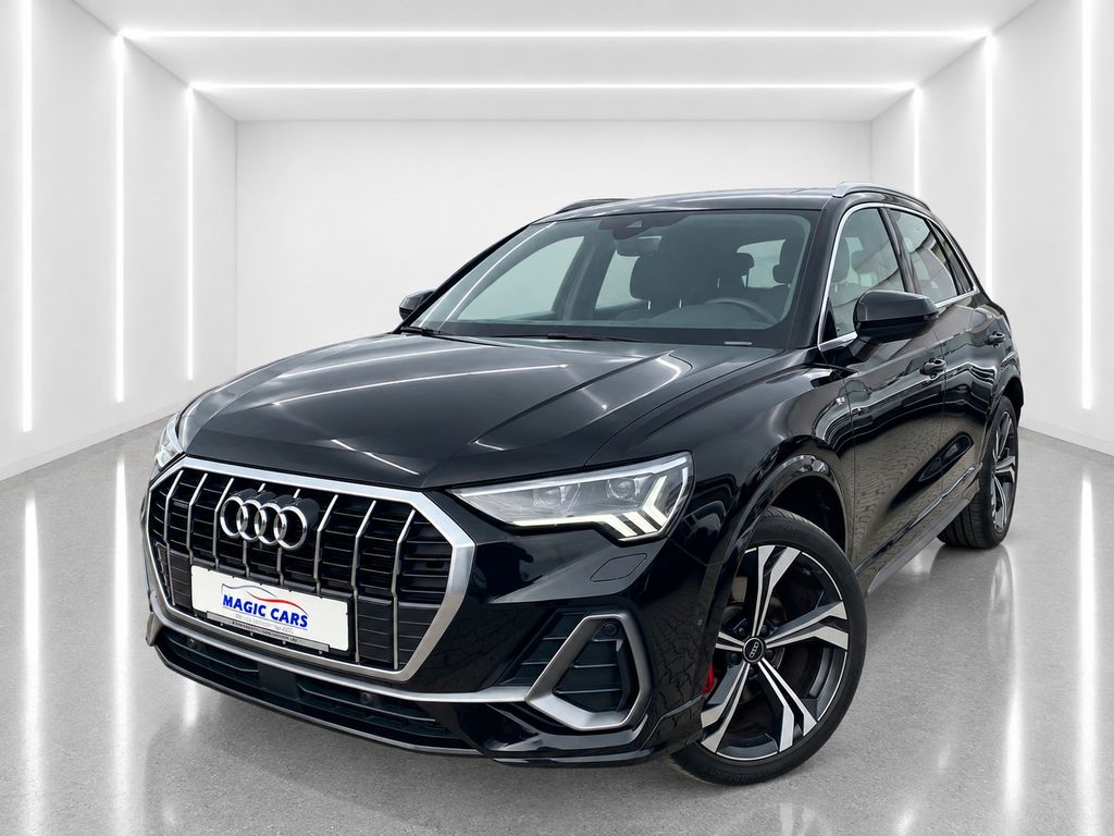 Audi Q3 2023 г. Чёрный, пробег 43000 км