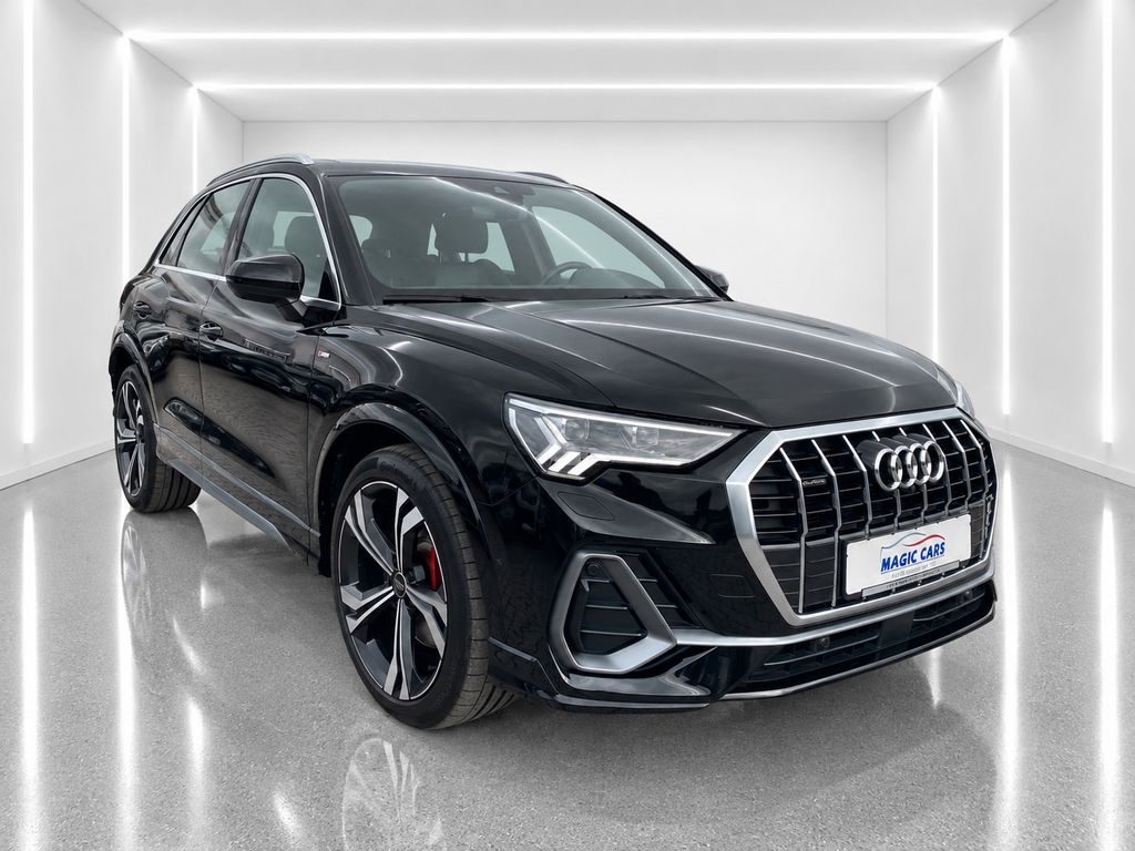 Audi Q3 2023 г. Чёрный, пробег 43000 км