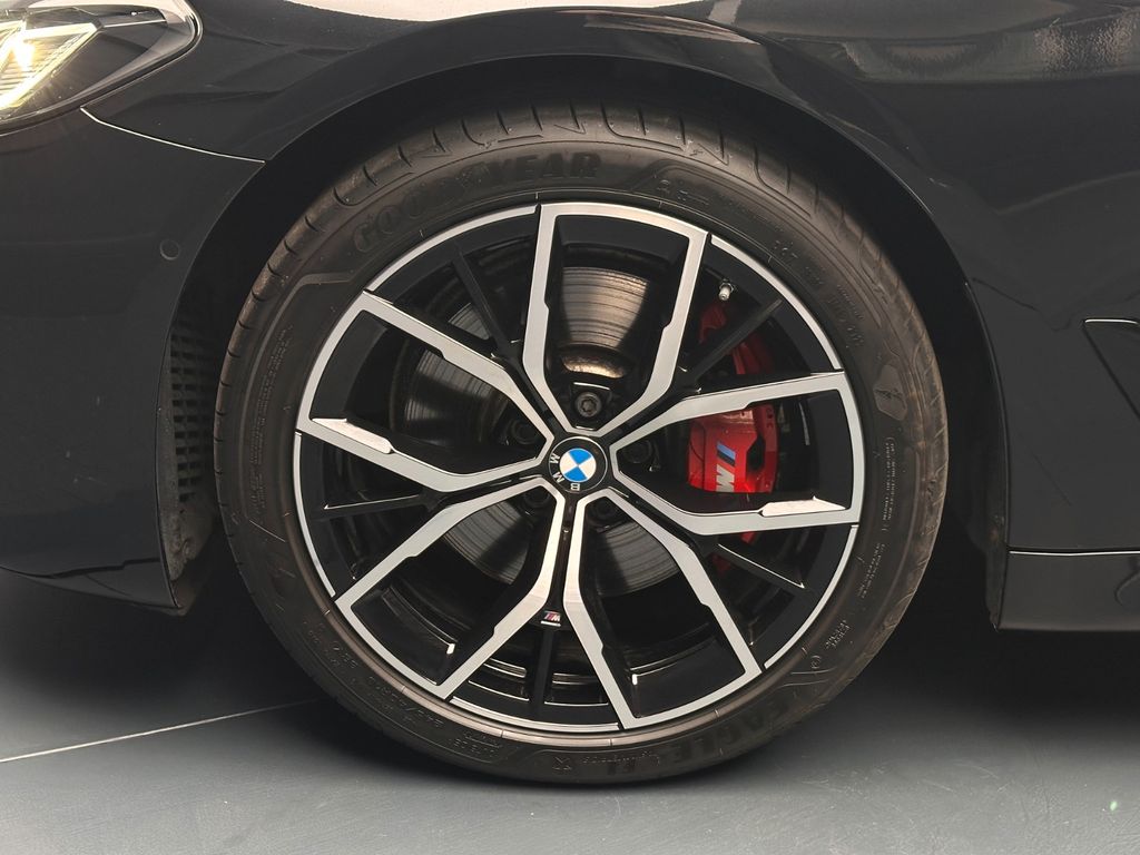 BMW 520 2023 г. Чёрный, пробег 51000 км