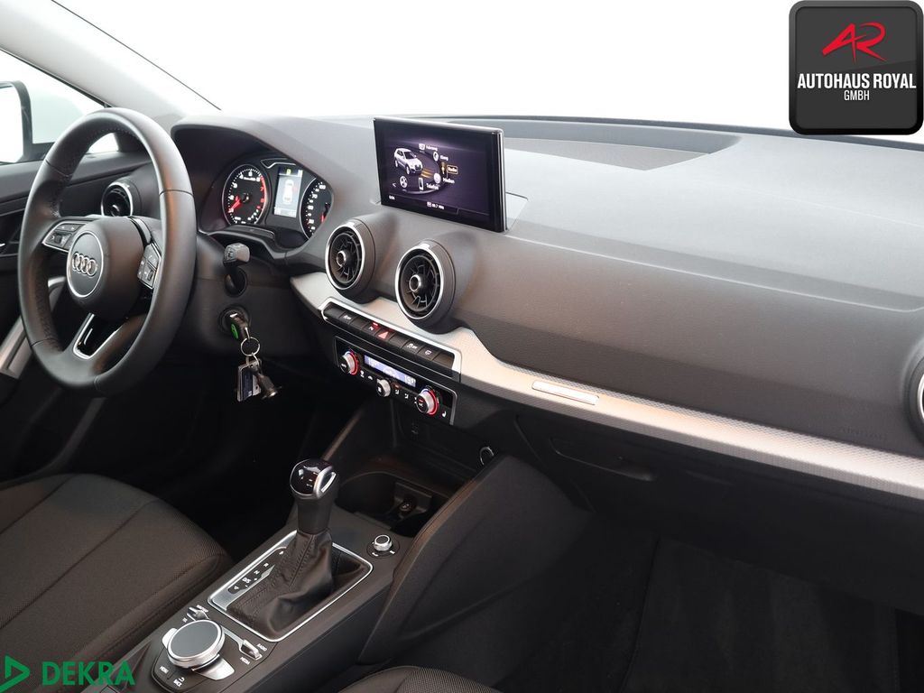 Audi Q2 2023 г. Белый, пробег 35319 км