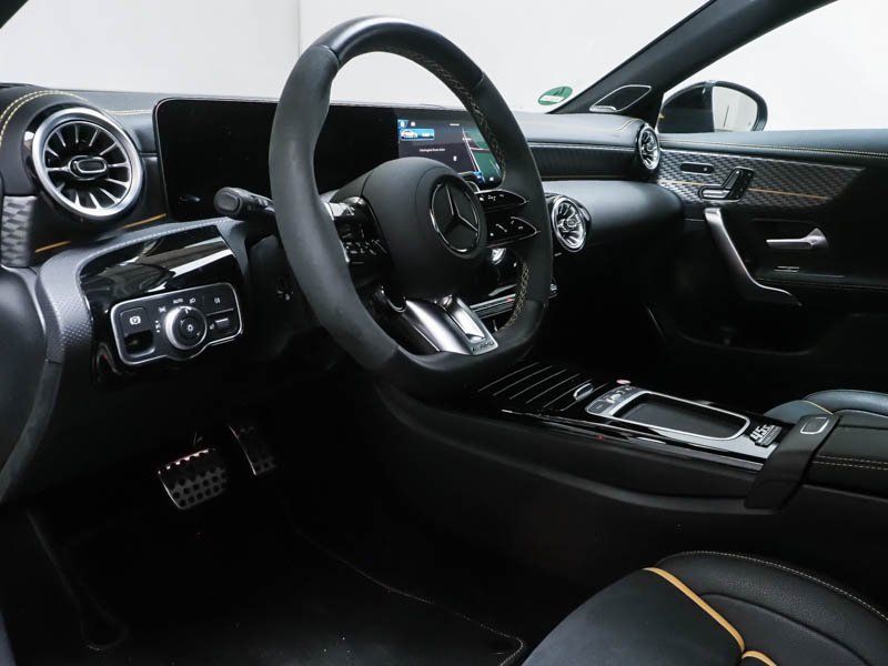 Mercedes-Benz CLA 45 AMG 2025 г. Чёрный, пробег 19141 км