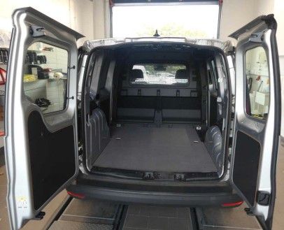 Volkswagen Caddy 2021 г. Серебристый, пробег 49900 км