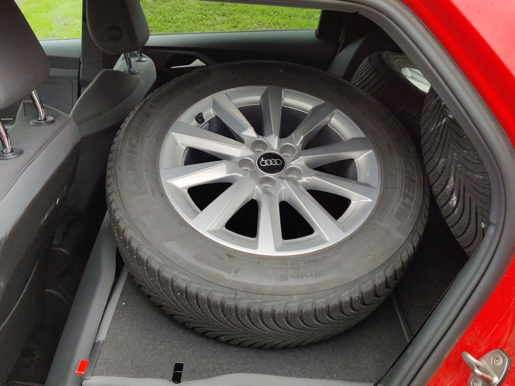 Audi A1 2021 г. Красный, пробег 58388 км