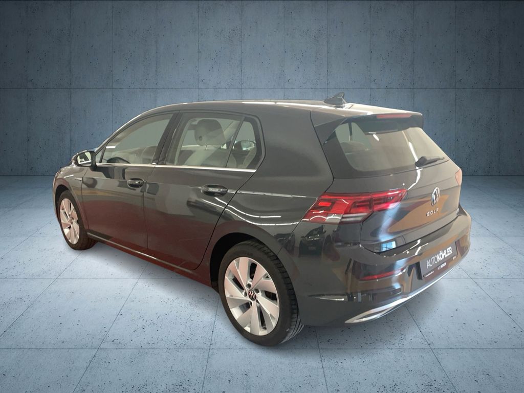 Volkswagen Golf 2022 г. Серый, пробег 44500 км