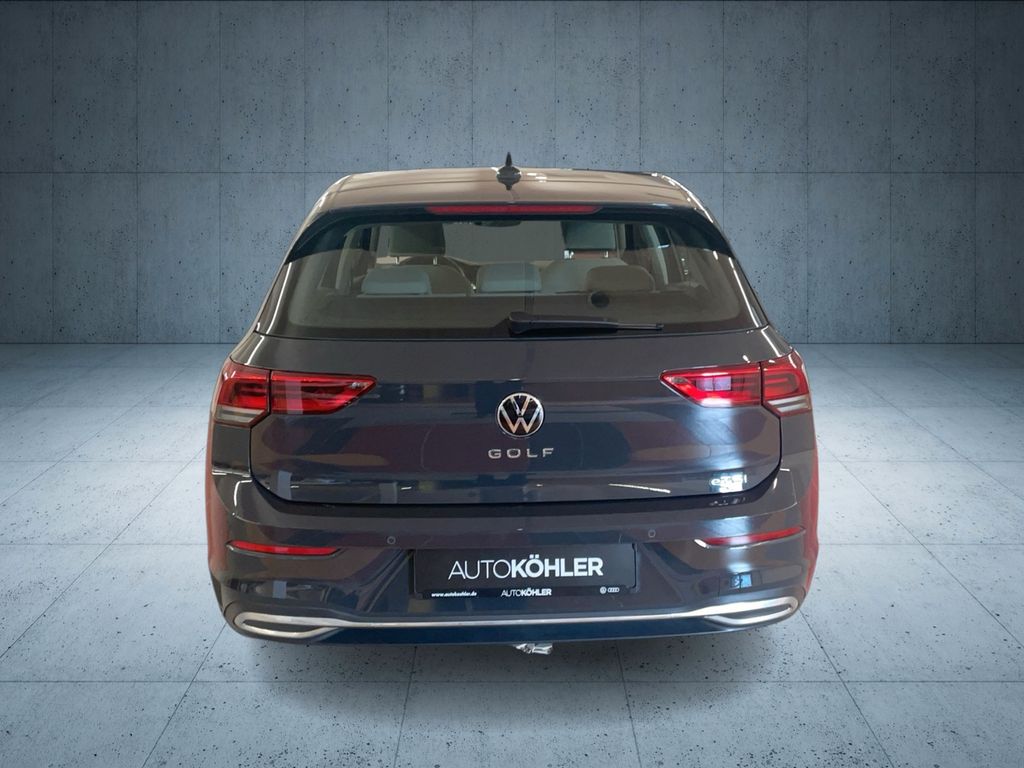 Volkswagen Golf 2022 г. Серый, пробег 44500 км