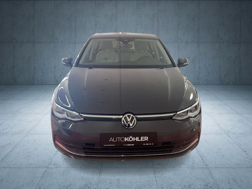 Volkswagen Golf 2022 г. Серый, пробег 44500 км
