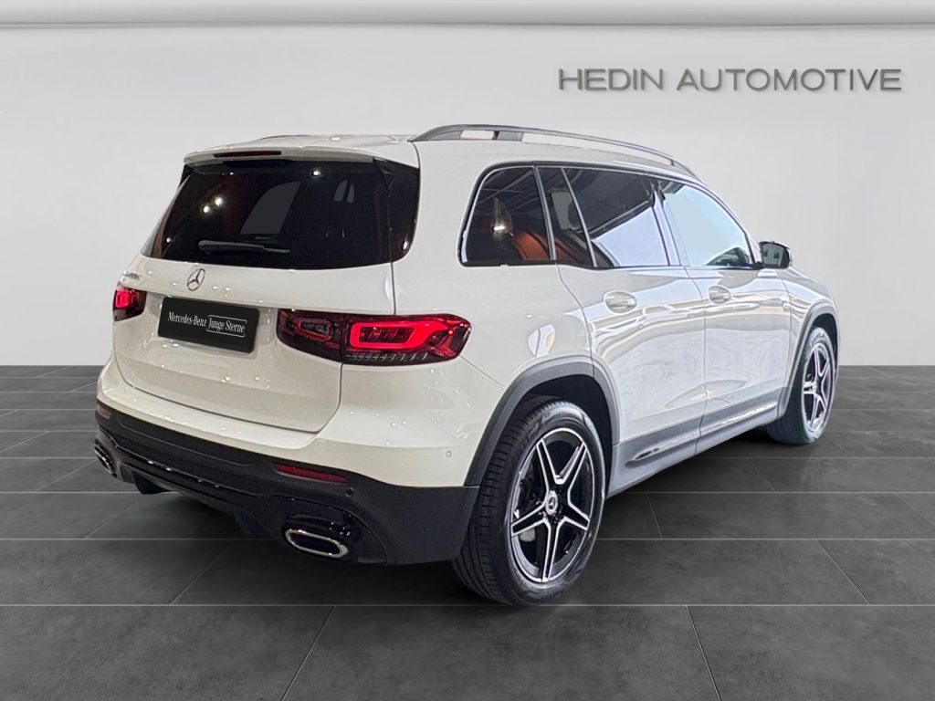 Mercedes-Benz GLB 200 2023 г. Белый, пробег 37700 км