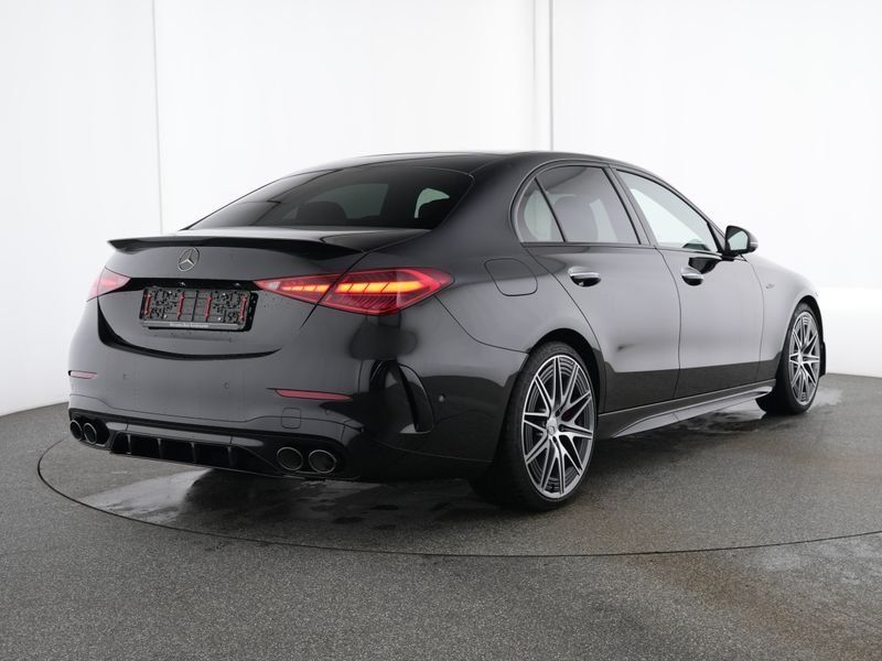 Mercedes-Benz C 43 AMG 2025 г. Чёрный, пробег 24307 км