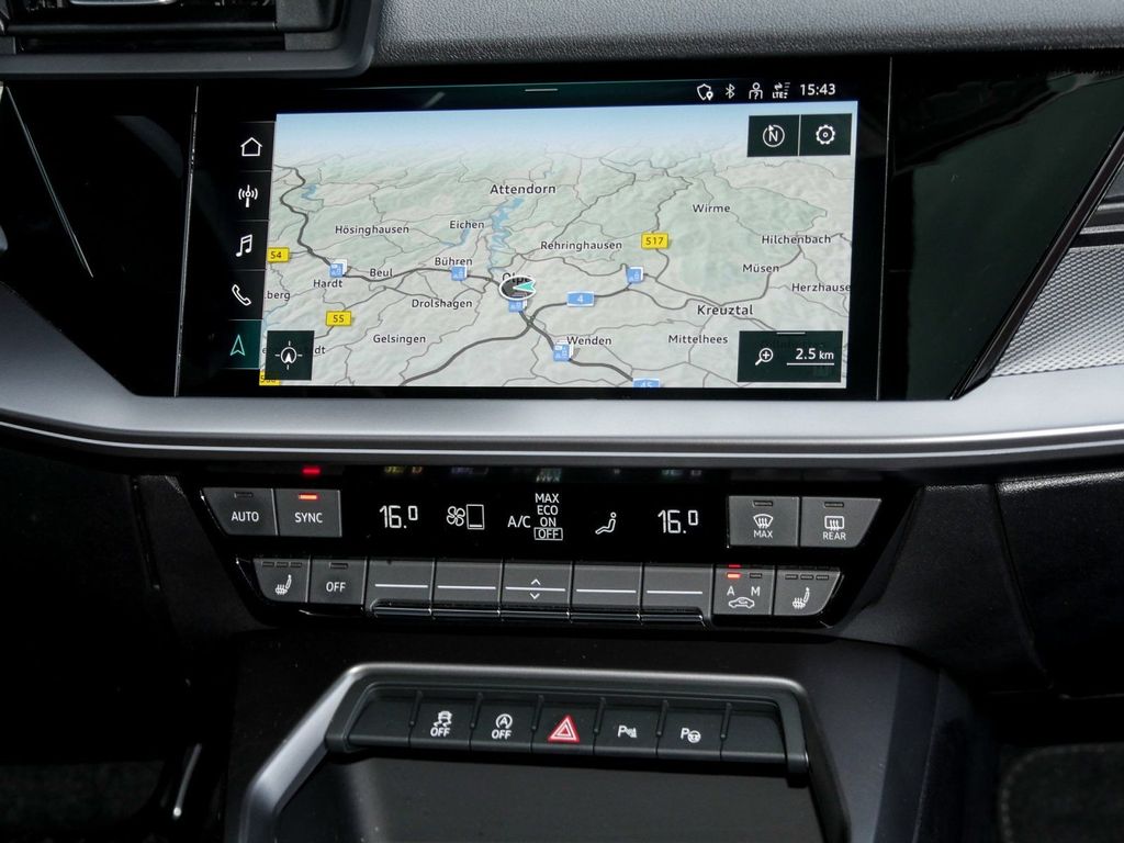 Audi A3 2023 г. Белый, пробег 45700 км