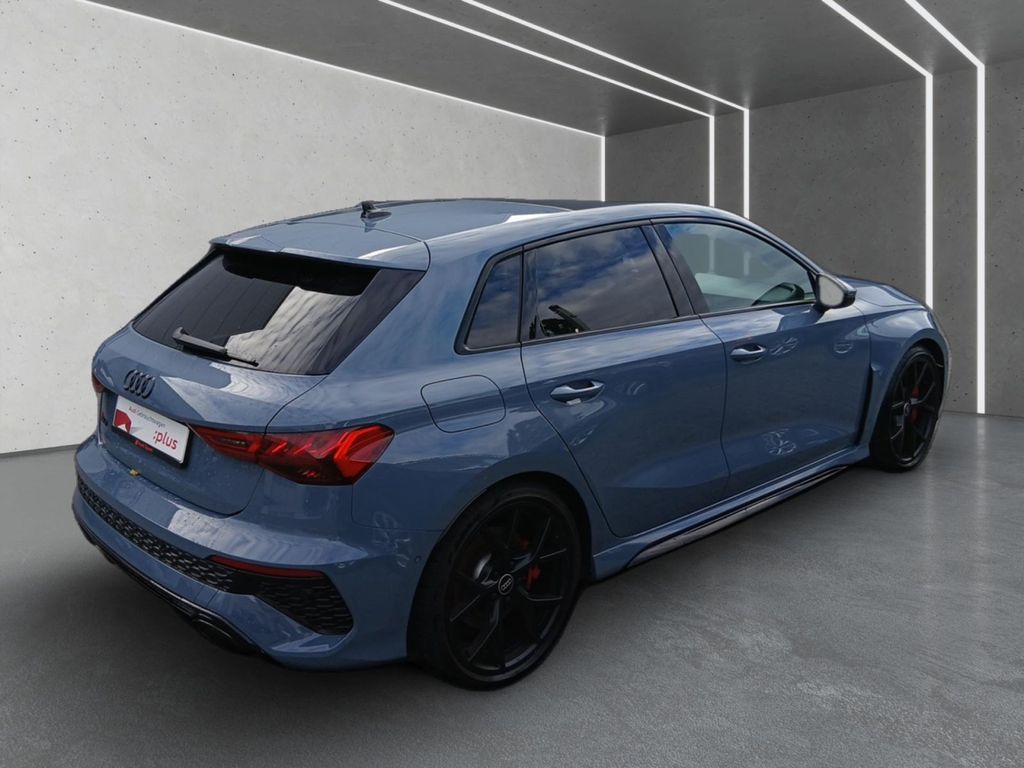 Audi RS3 2023 г. Серый, пробег 14990 км
