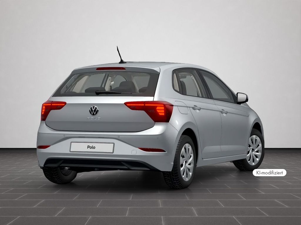 Volkswagen Polo 2023 г. Серебристый, пробег 45550 км