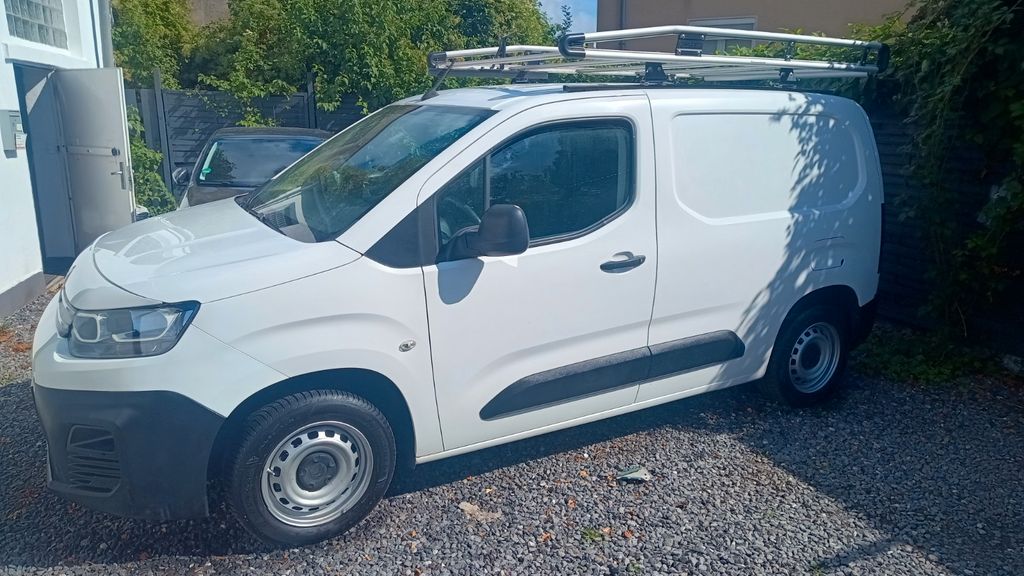 Citroen Berlingo 2021 г. Белый, пробег 56400 км