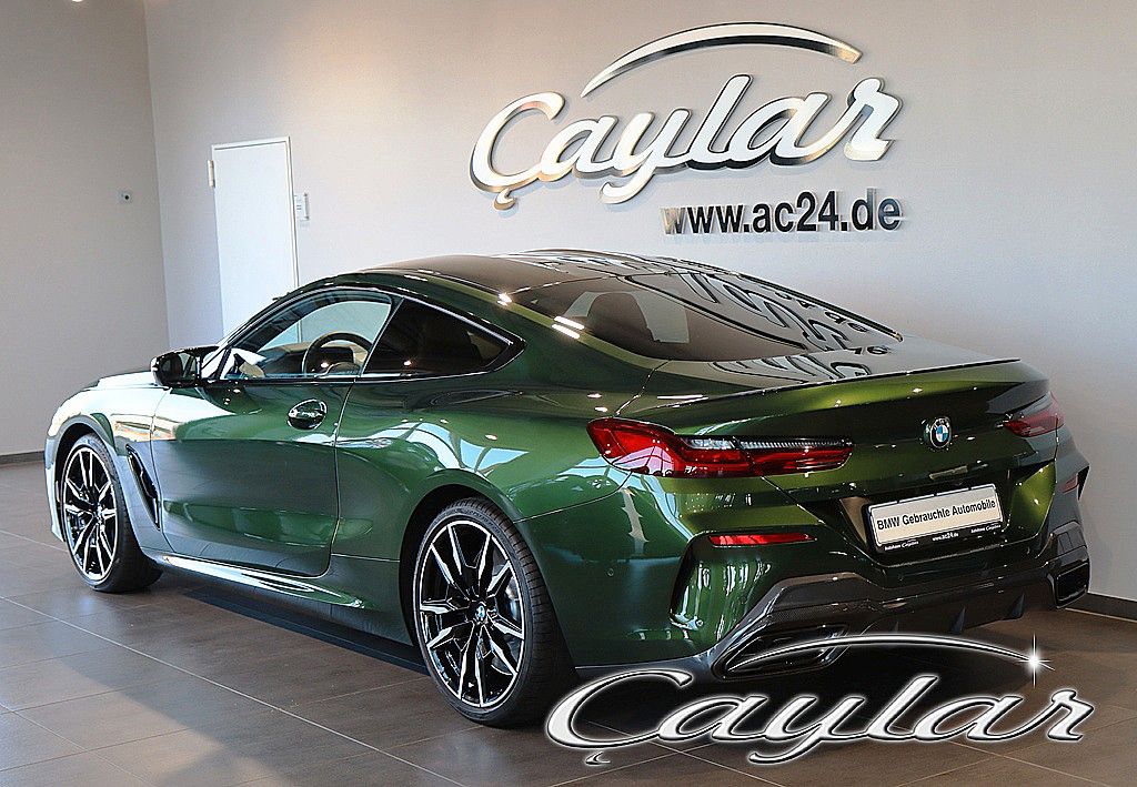 BMW M850 2022 г. Зелёный, пробег 54866 км