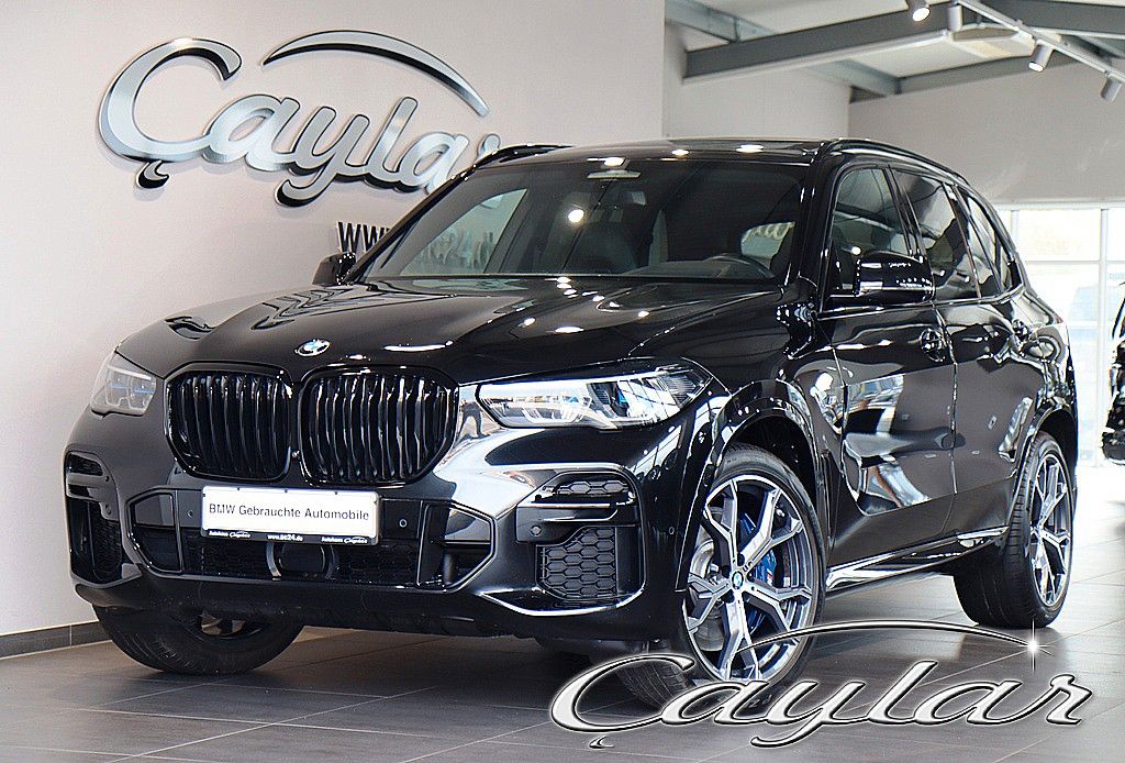 BMW X5 2023 г. Чёрный, пробег 52153 км