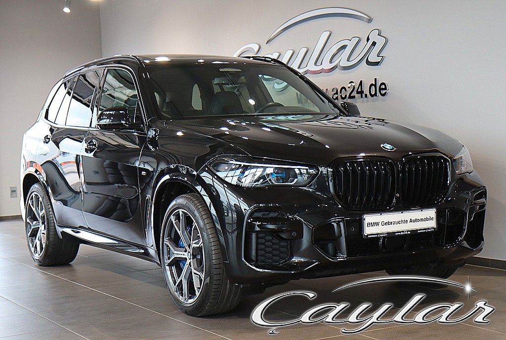 BMW X5 2023 г. Чёрный, пробег 52153 км