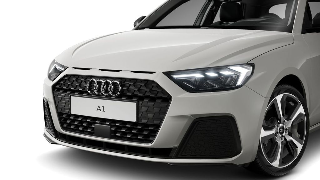 Audi A1 2023 г. Белый, пробег 39815 км