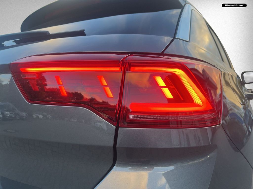 Volkswagen T-Roc 2023 г. Серый, пробег 37999 км