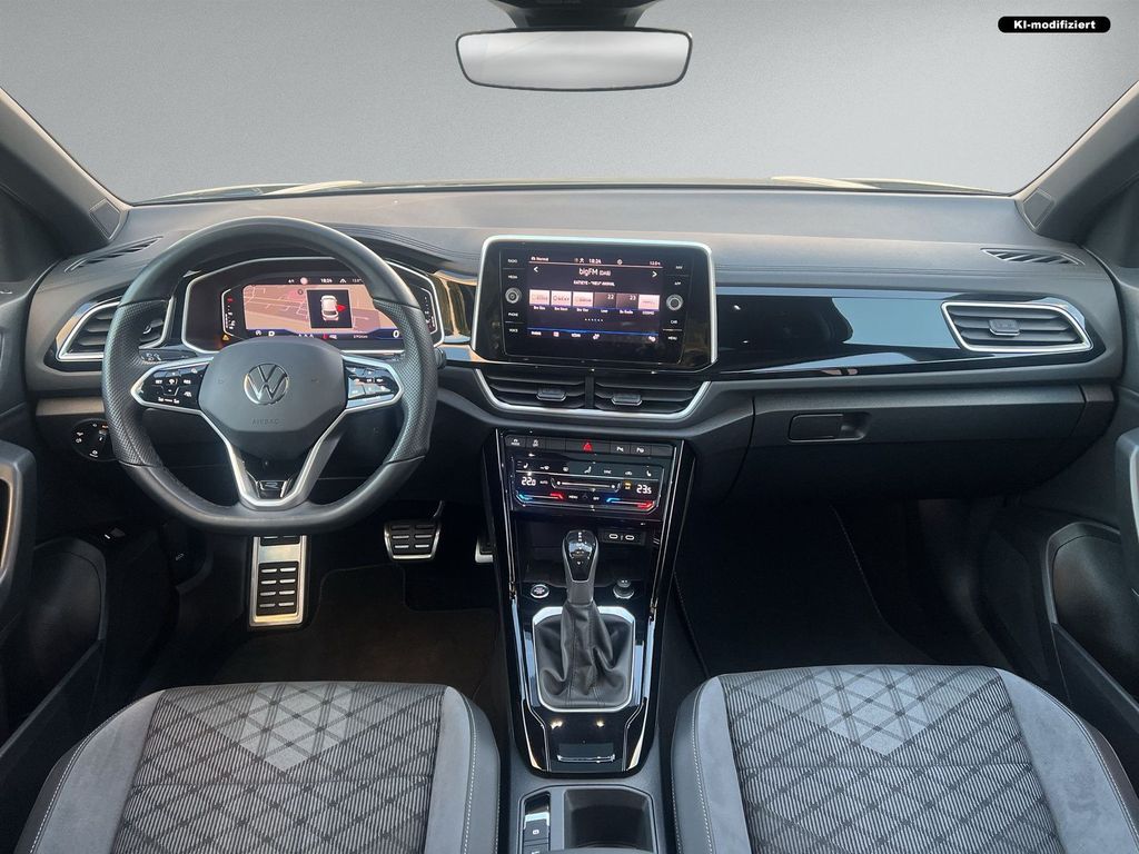 Volkswagen T-Roc 2023 г. Серый, пробег 37999 км