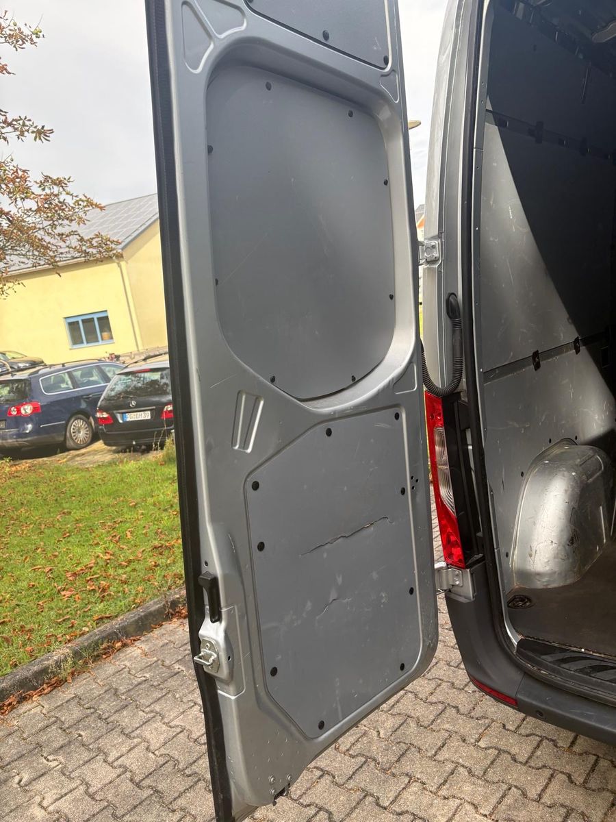 Mercedes-Benz SPRINTER 2022 г. Серебристый, пробег 54700 км