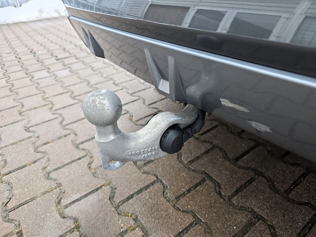 BMW X5 2025 г. Серый, пробег 28842 км