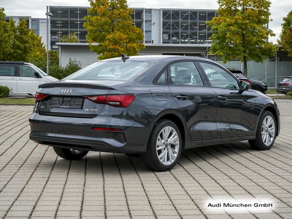 Audi A3 2023 г. Зелёный, пробег 24402 км