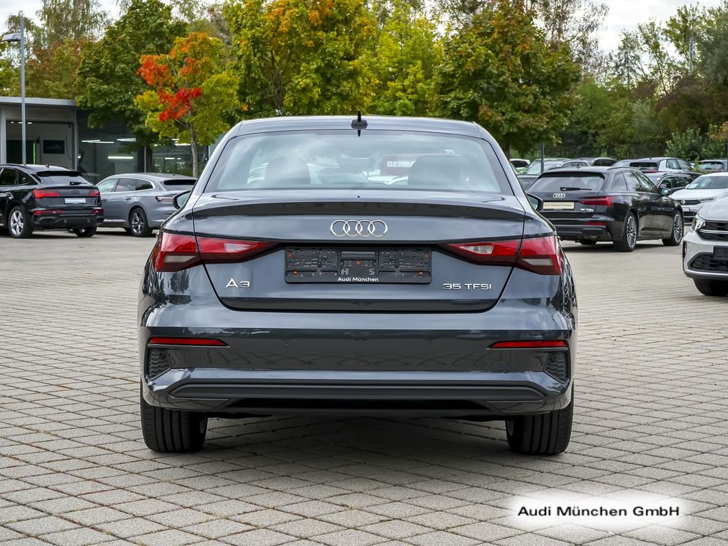 Audi A3 2023 г. Зелёный, пробег 24402 км
