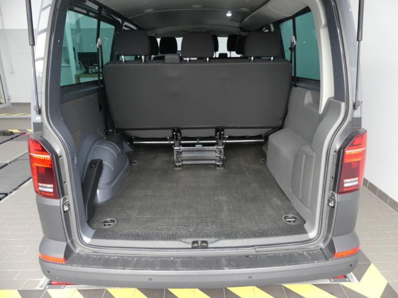 Volkswagen T6 KOMBI 2022 г. Серый, пробег 46684 км