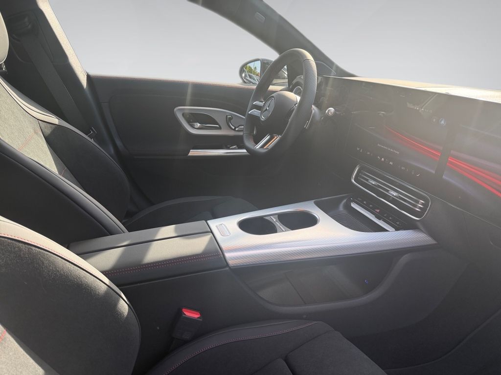Mercedes-Benz CLA 200 SHOOTING BRAKE 2026 г. Чёрный, пробег 24900 км
