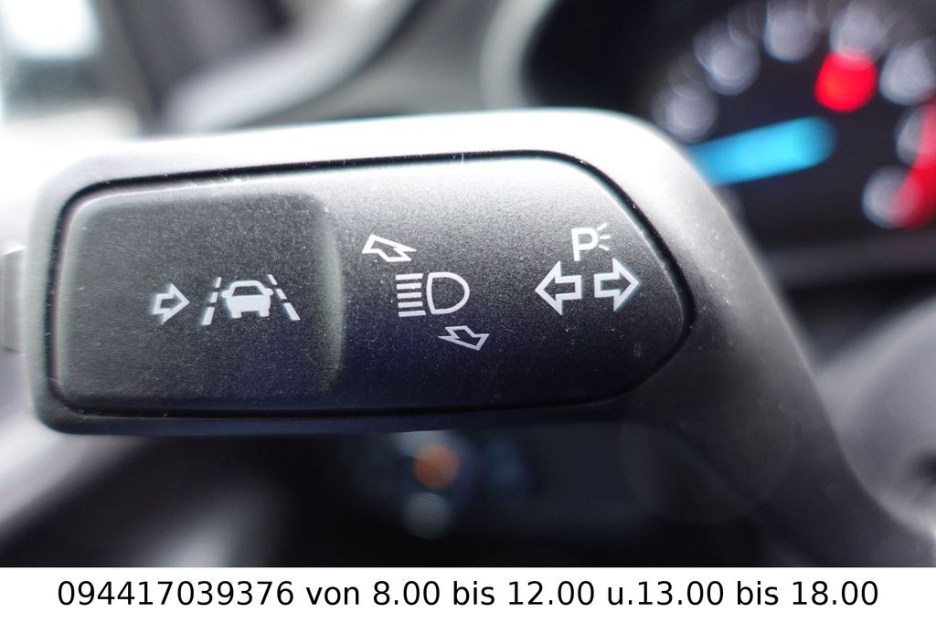 Ford Focus 2022 г. Белый, пробег 46330 км