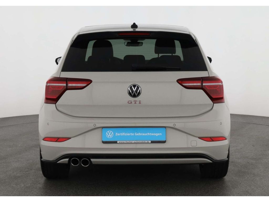 Volkswagen Polo 2024 г. Серый, пробег 21167 км