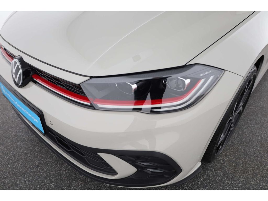 Volkswagen Polo 2024 г. Серый, пробег 21167 км