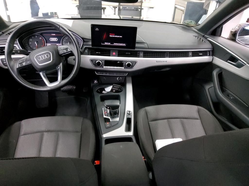 Audi A4 2022 г. Чёрный, пробег 47492 км