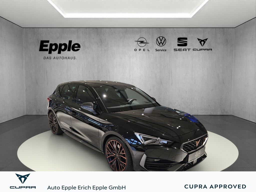 Cupra Leon 2022 г. Чёрный, пробег 42225 км