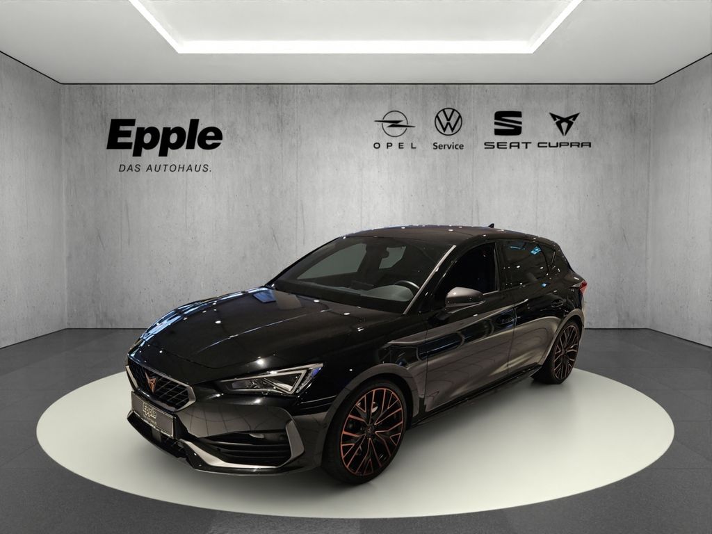 Cupra Leon 2022 г. Чёрный, пробег 42225 км