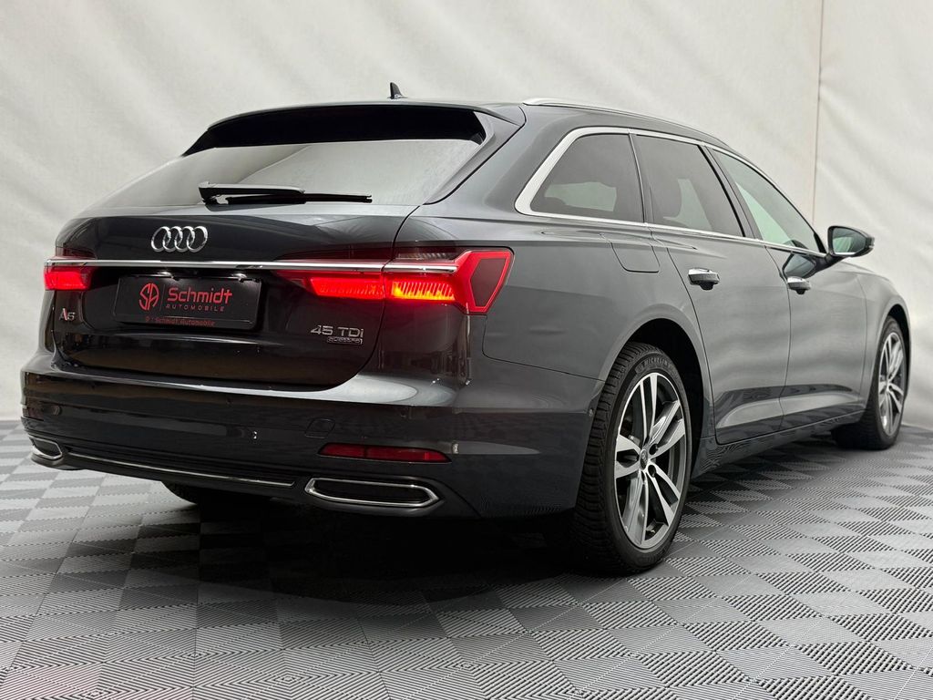 Audi A6 2022 г. Серый, пробег 54000 км