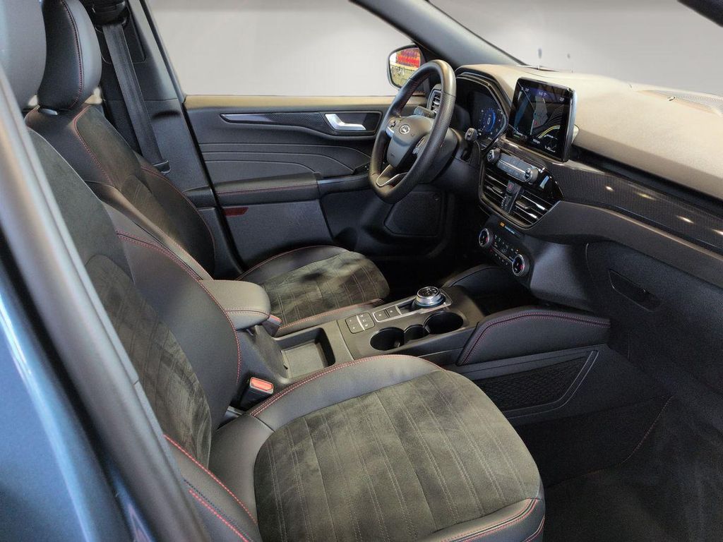 Ford Kuga 2023 г. Синий, пробег 59401 км