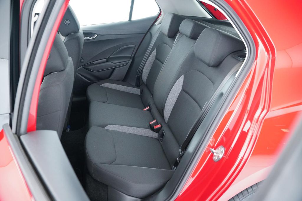 Skoda Fabia 2022 г. Красный, пробег 44073 км