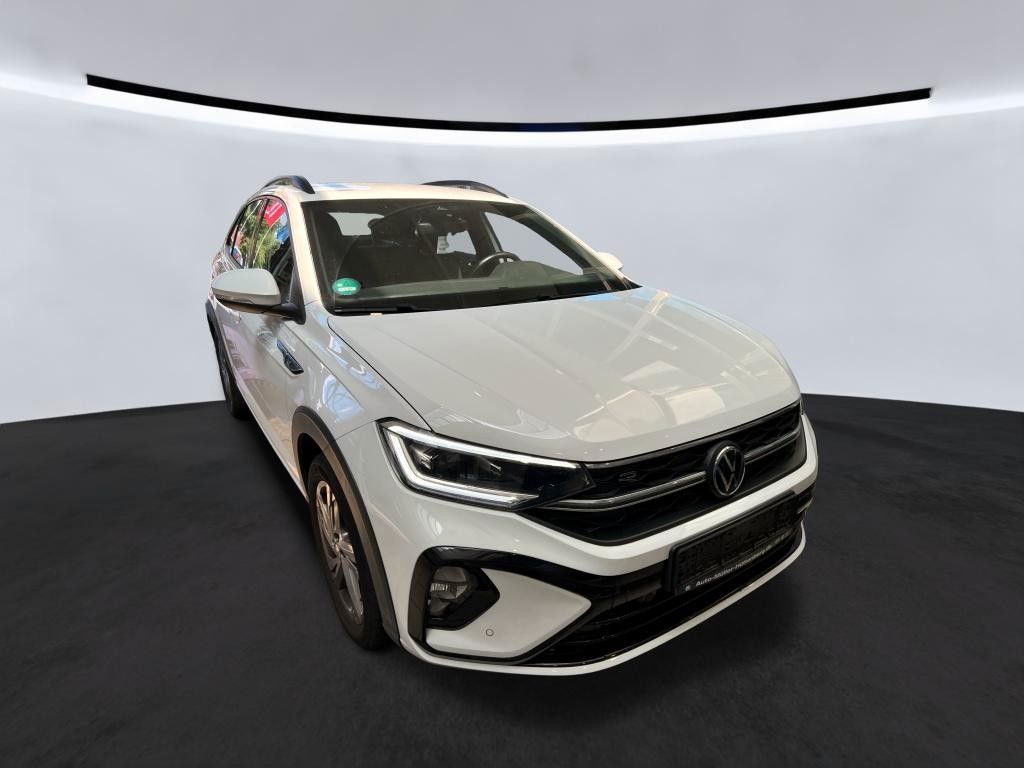 Volkswagen Taigo 2023 г. Белый, пробег 32277 км