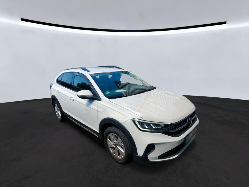 Volkswagen Taigo 2022 г. Белый, пробег 18221 км