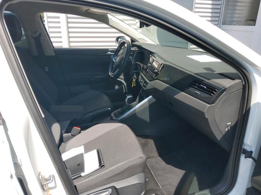 Volkswagen Taigo 2022 г. Белый, пробег 18221 км
