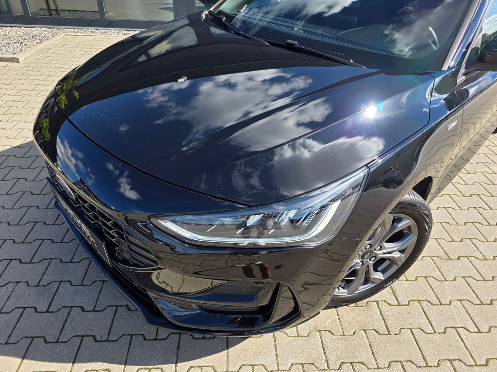 Ford Focus 2023 г. Чёрный, пробег 46000 км