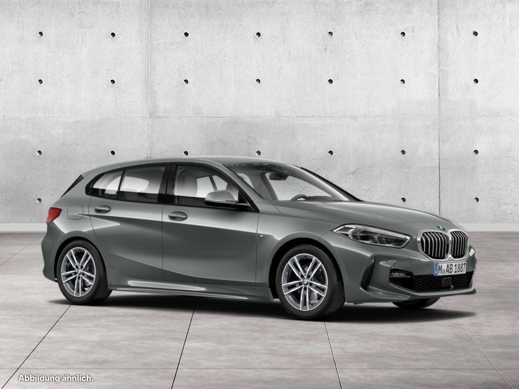 BMW 118 2024 г. Серый, пробег 38330 км