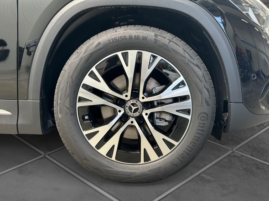 Mercedes-Benz GLA 200 2026 г. Чёрный, пробег 19000 км