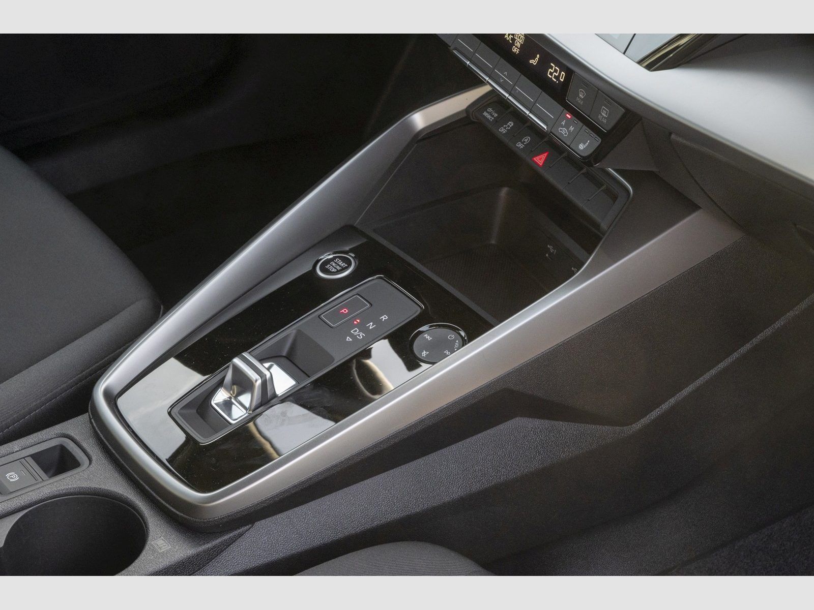 Audi A3 2022 г. Серый, пробег 55837 км