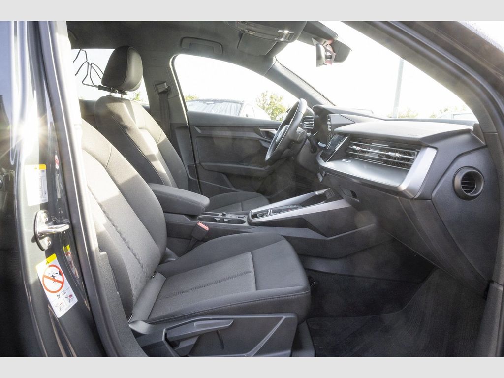 Audi A3 2022 г. Серый, пробег 55837 км