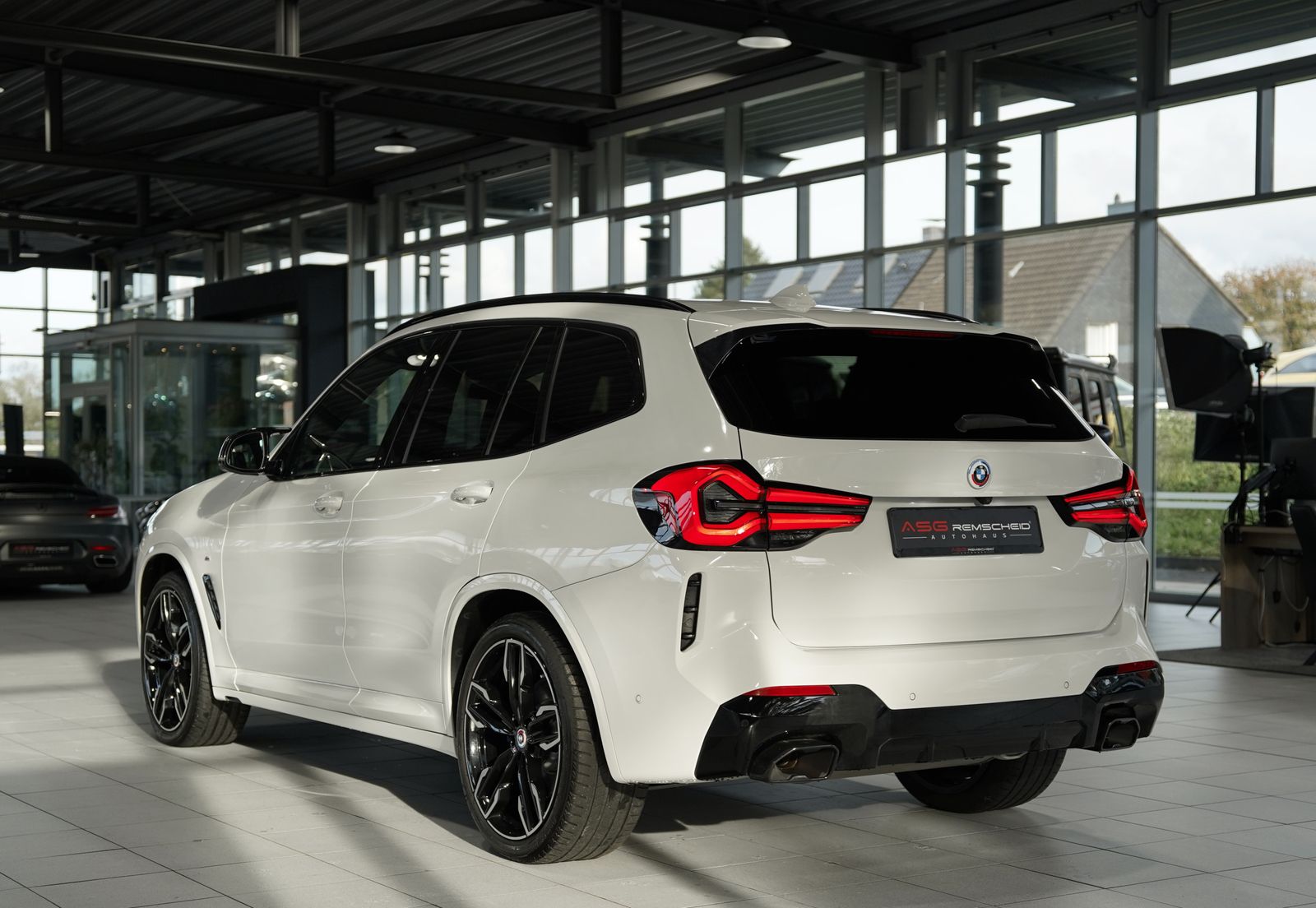 BMW X3 M40 2023 г. Белый, пробег 20000 км
