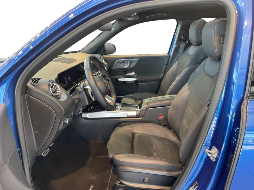 Mercedes-Benz GLB 200 2025 г. Синий, пробег 21330 км