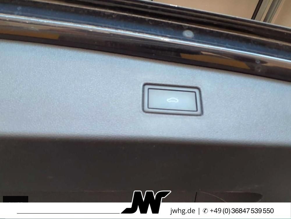 Volkswagen TIGUAN ALLSPACE 2023 г. Чёрный, пробег 45240 км